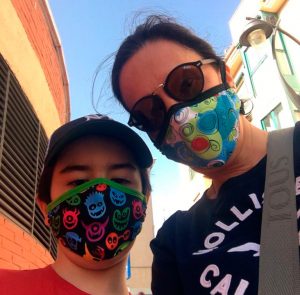 Como quedan las Mascarillas estampadas tela